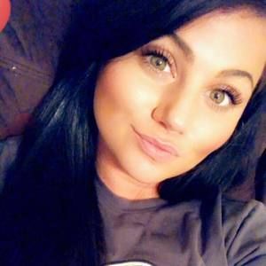 Meet your Posher, Whitney